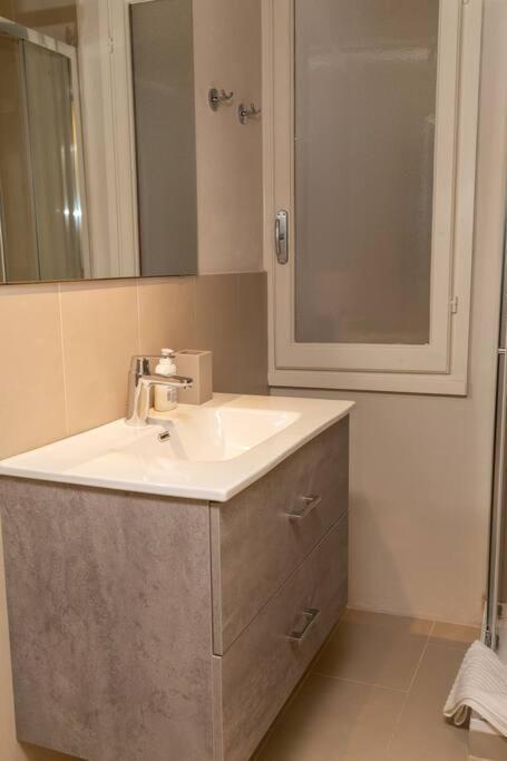 דירות פירנצה Cozy Santa Maria Novella Uffizi Duomo 2Beds-2Baths מראה חיצוני תמונה