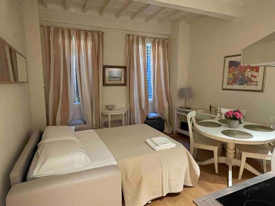 דירות פירנצה Cozy Santa Maria Novella Uffizi Duomo 2Beds-2Baths מראה חיצוני תמונה