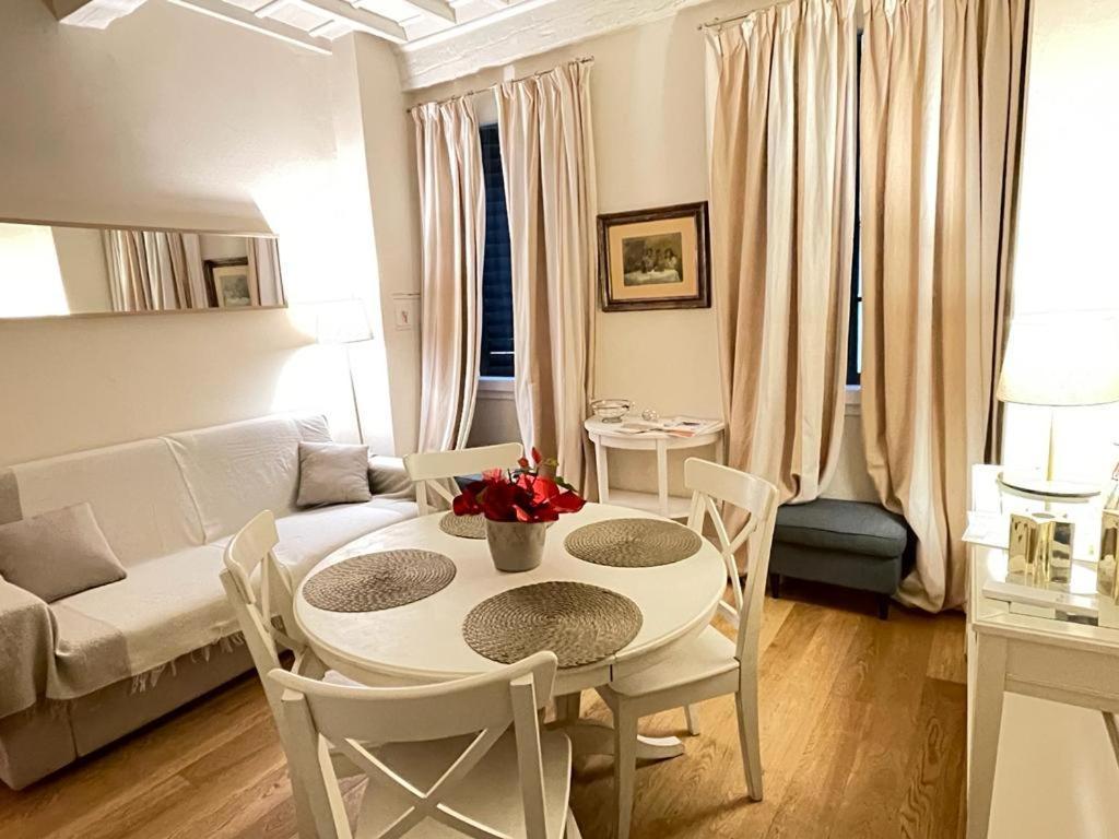 דירות פירנצה Cozy Santa Maria Novella Uffizi Duomo 2Beds-2Baths מראה חיצוני תמונה