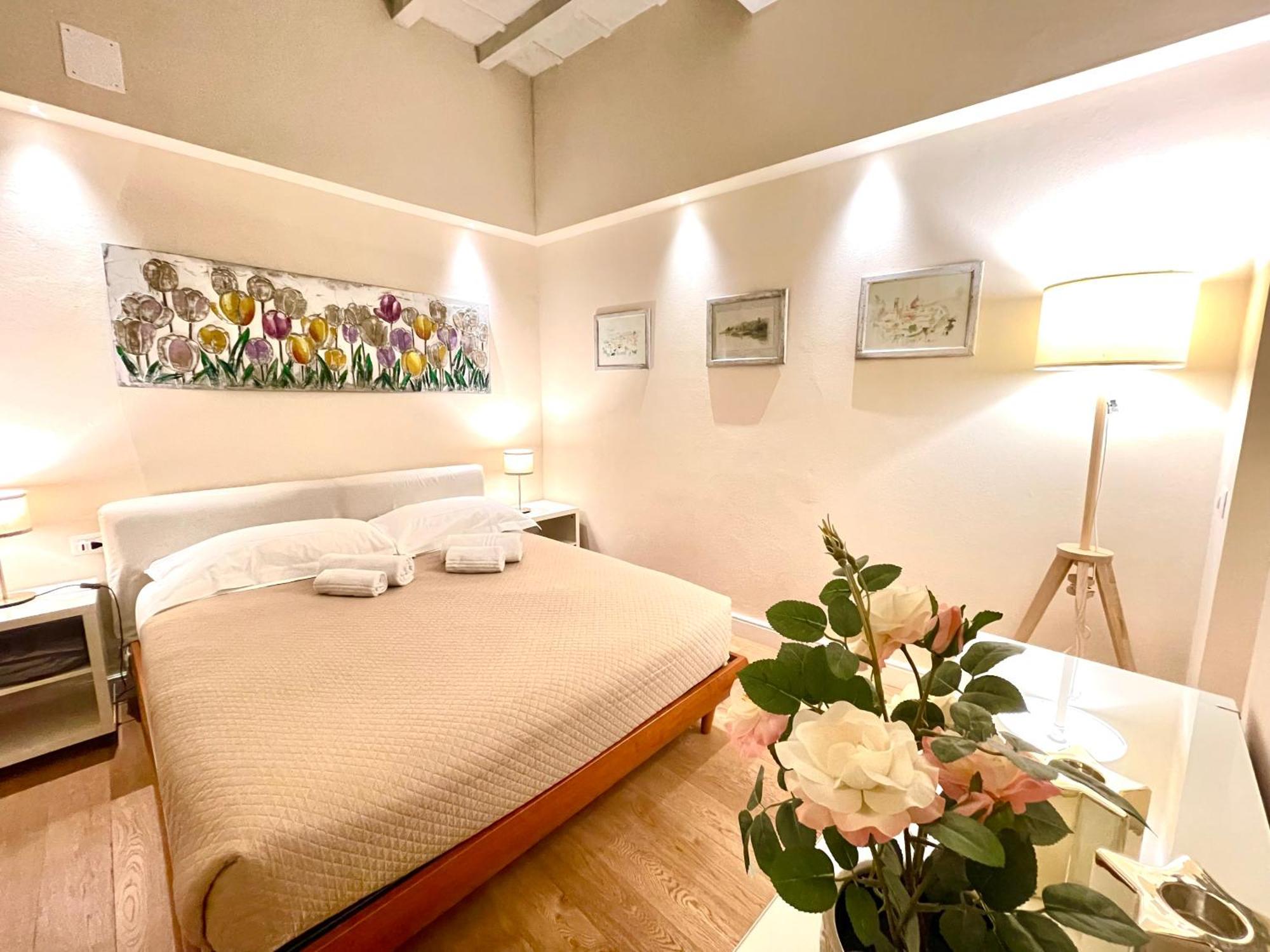 דירות פירנצה Cozy Santa Maria Novella Uffizi Duomo 2Beds-2Baths מראה חיצוני תמונה